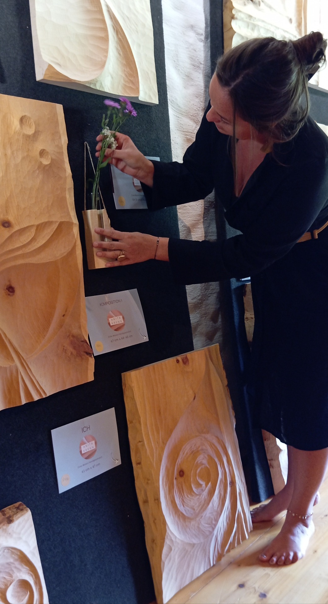Anita Krenn - Kunstwerke aus dem Holz der Zirbe